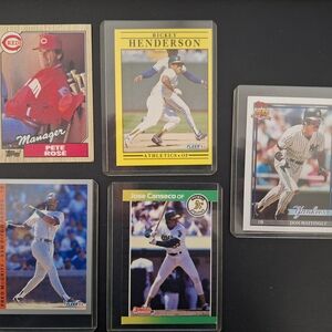 Vintage Baseball Card Lot - Mixed Players (Yellow, Green, Red, Black, White)